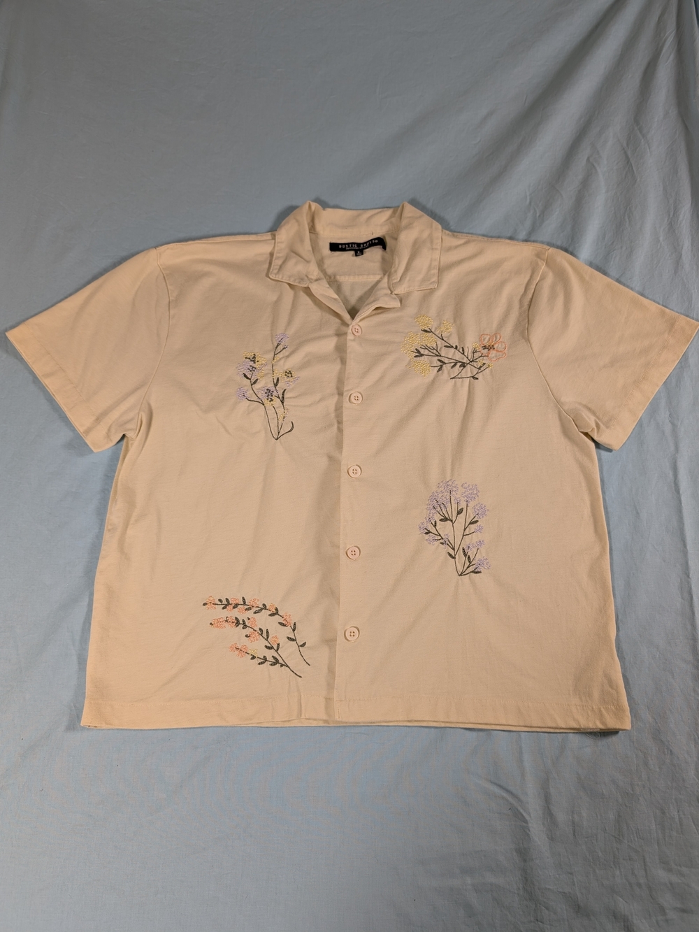 Embroidered Floral Short-Sleeve Button-Down Shirt - Cream